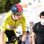 Sul Informação - Ethan Hayter caiu, mas segue de amarelo e aumenta distância para João Rodrigues na Volta ao Algarve