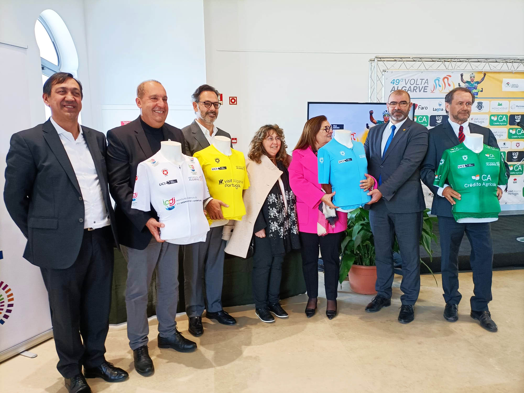 Sul Informação - A Algarvia está de volta com os melhores do mundo e muitos turistas a reboque