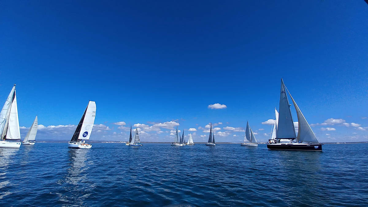 Sul Informação - 28ª Volta ao Algarve à Vela já está a navegar