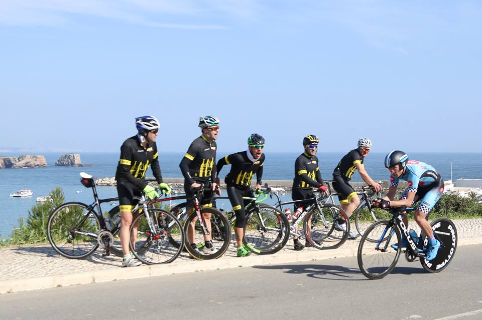 Sul Informação - Fotogaleria: Emoções do ciclismo regressam com a Volta ao Algarve 2017
