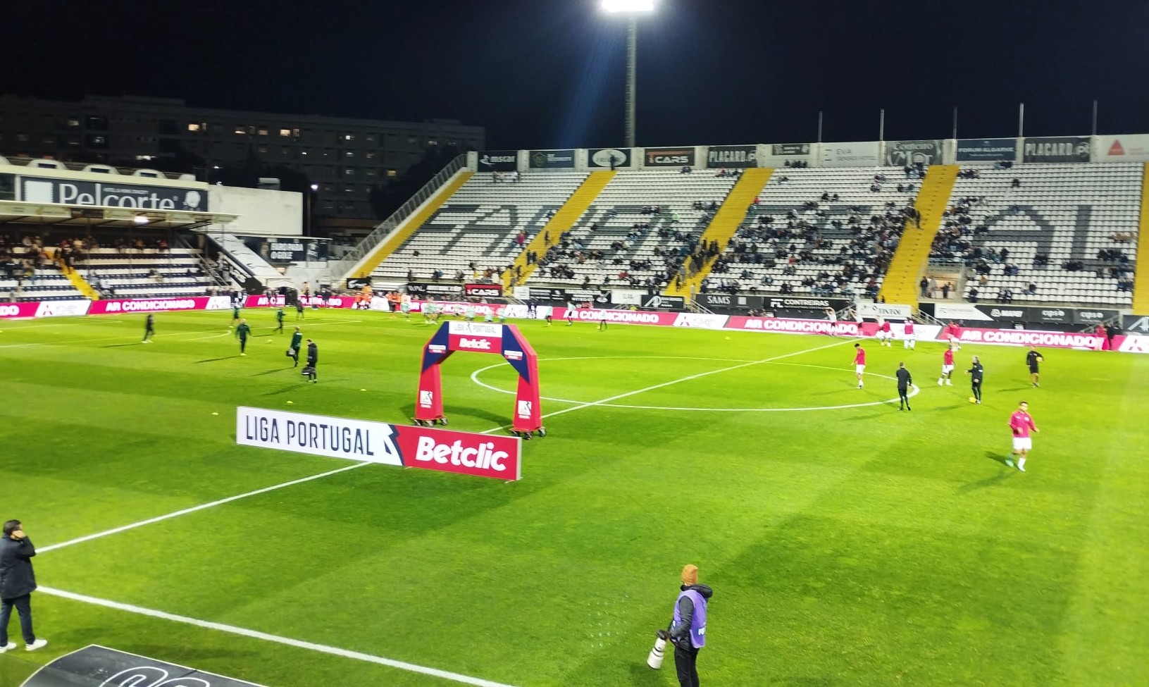 Sul Informação - Farense empata com Estrela em jogo sem grande história