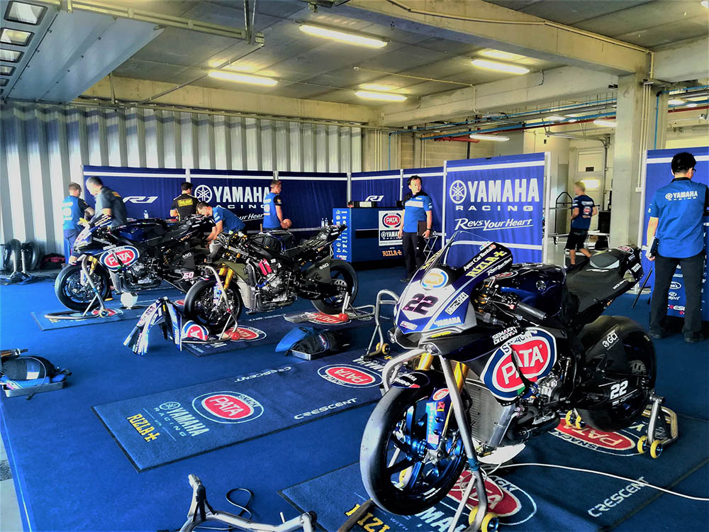 Sul Informação - Equipas do Mundial de Superbike já estão no Algarve para testes antes da corrida