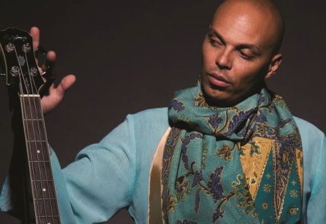 Sul Informação - Bar Cenas de Tavira recebe concertos de Yami e Couple Coffee hoje e amanhã