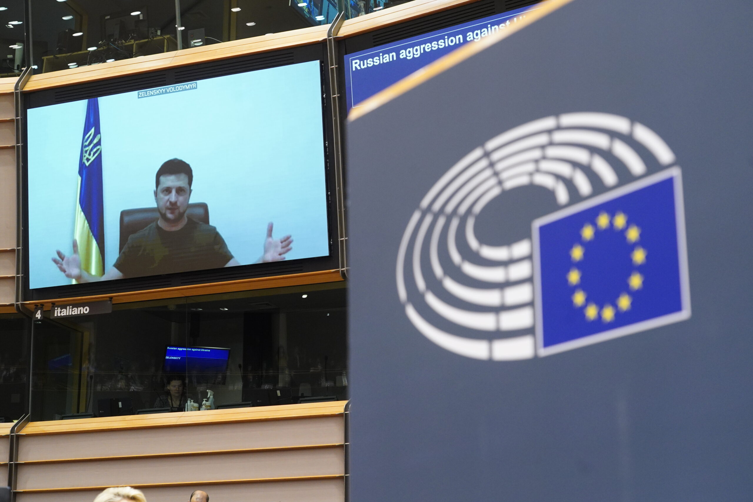 Sul Informação - Invasão da Ucrânia: Parlamento Europeu apela a uma resposta mais firme à agressão da Rússia
