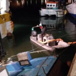 Sul Informação - Embarcação abalroada dentro do Porto de Olhão salva-se de afundamento