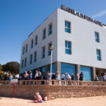 Sul Informação - Época balnear arrancou em Albufeira com problema da Praia do Inatel «minimizado»