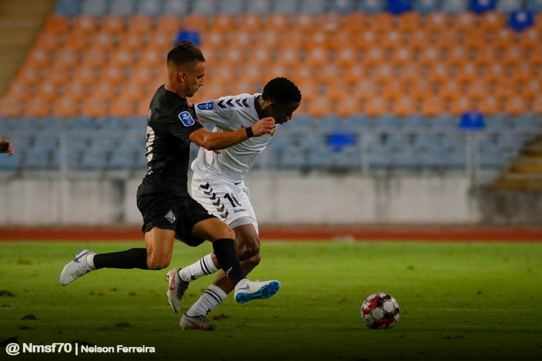 Sul Informação - Penáltis eliminam Farense da Taça da Liga