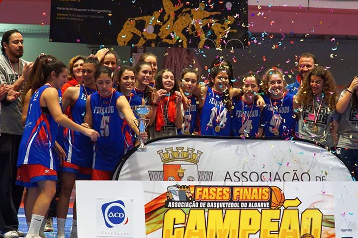 Sul Informação - ACD Ferragudo sagra-se bi-campeã do Algarve em Basquetebol