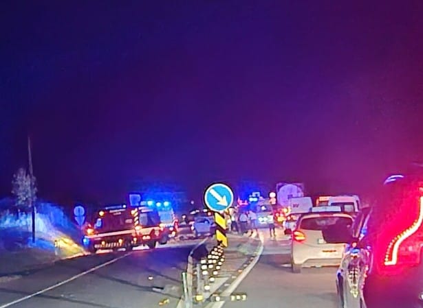 Sul Informação - Colisão entre dois automóveis no concelho de Beja provoca 5 mortos e corta IP2