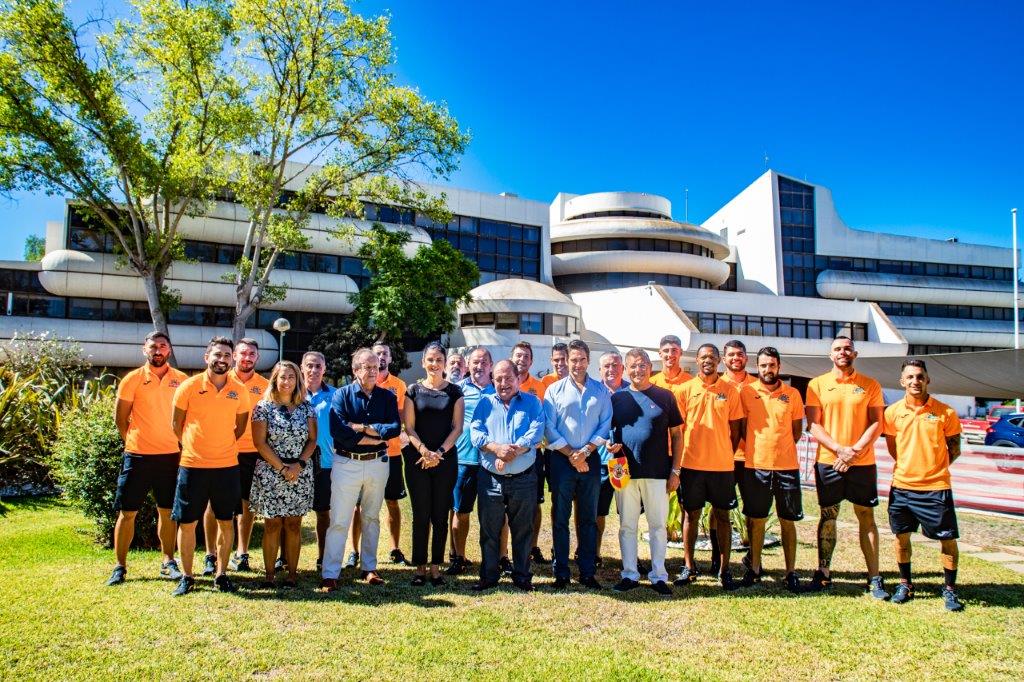 Sul Informação - Albufeira Futsal Clube recebe medalha da cidade