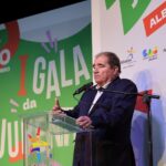 Sul Informação - Gala da Juventude de Albufeira homenageou 200 albufeirenses