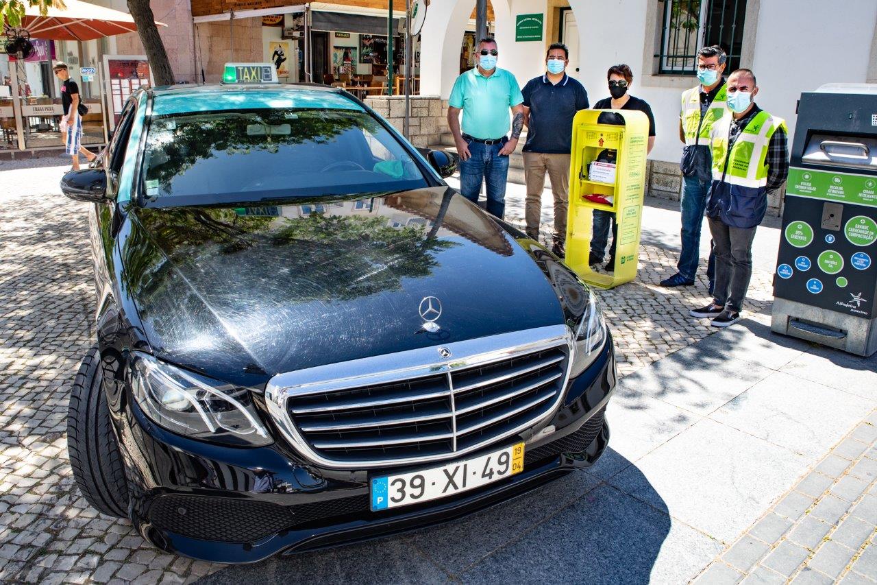 Sul Informação - 57 taxistas de Albufeira receberam formação em Suporte Básico de Vida