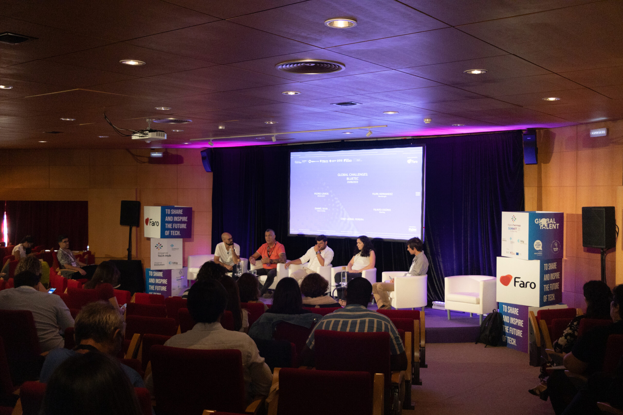 Sul Informação - Revista Dois apresentada na Algarve Tech Hub Summit