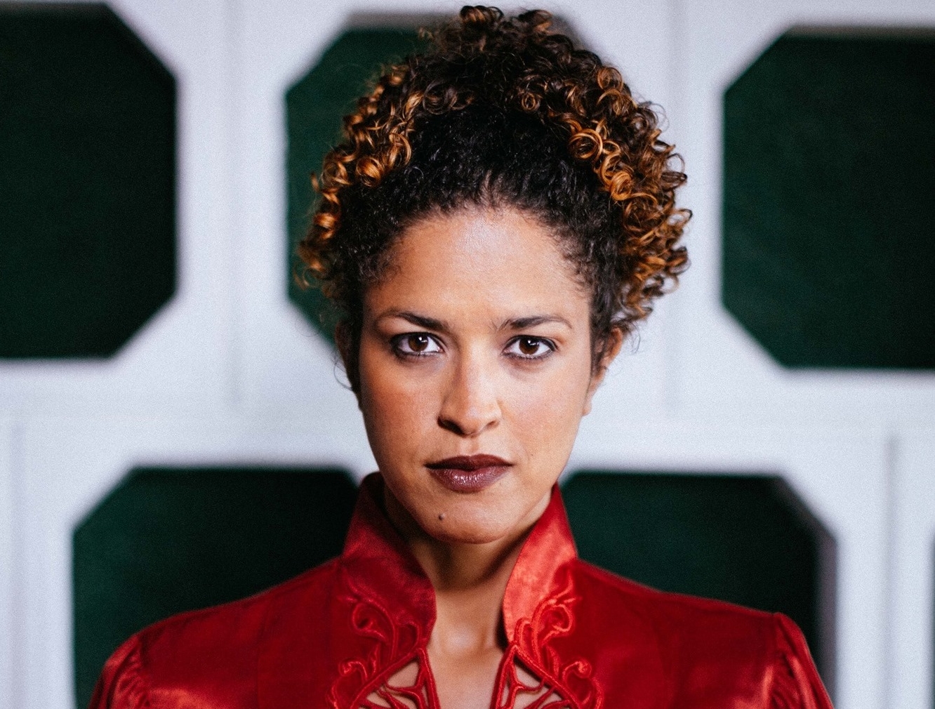 Sul Informação - Dulce Pontes, Omara, Aline Frazão atuam no Festival Músicas do Mundo