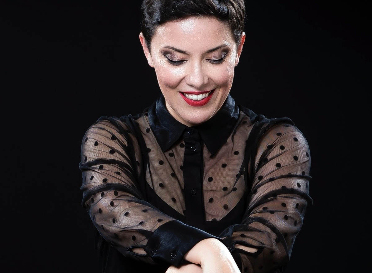 Sul Informação - Orquestra de Jazz do Algarve convida Ana Laíns para 4 concertos de Natal
