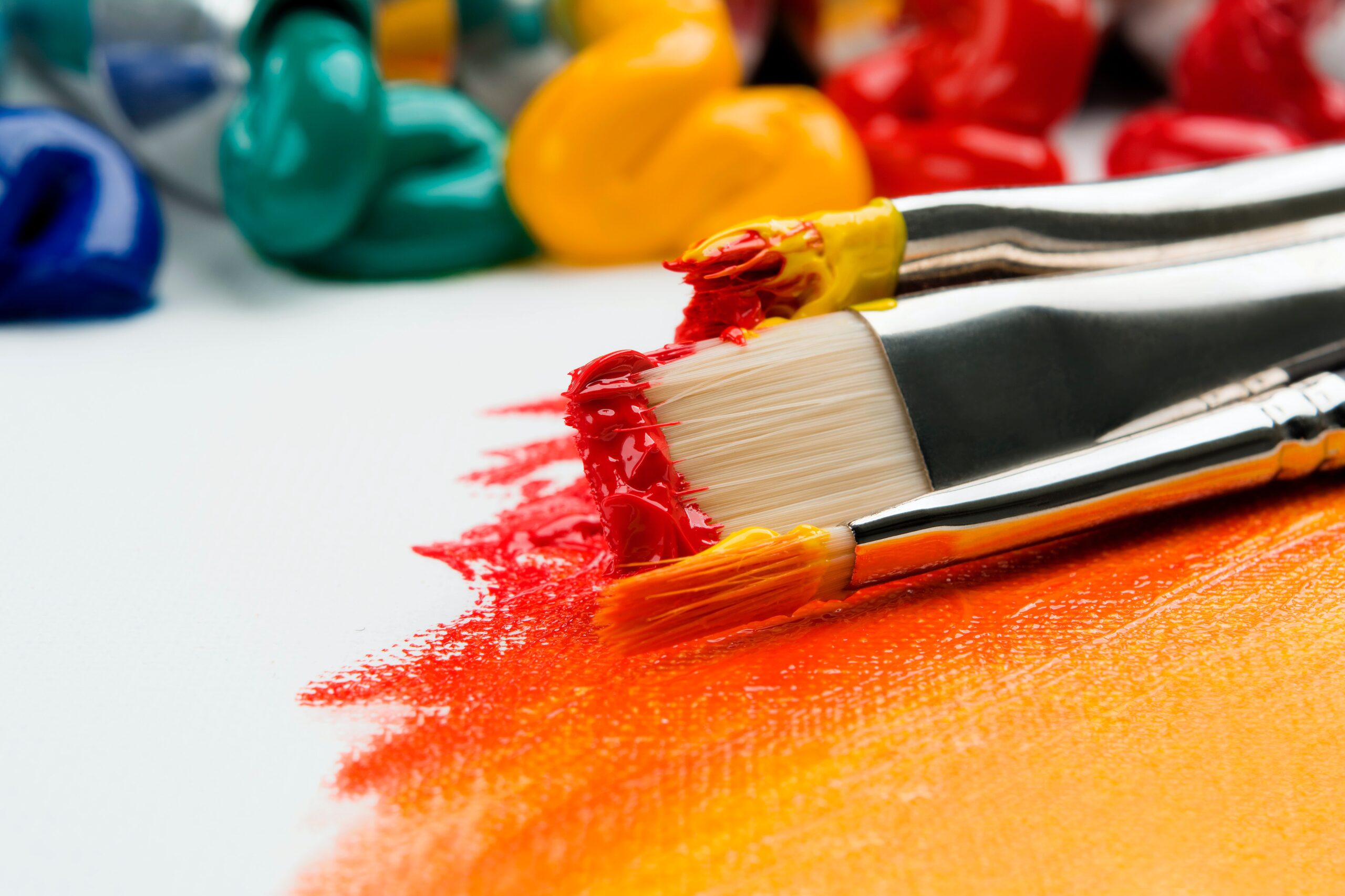 Sul Informação - Lagoa acolhe oficina de trabalho sobre “Pintura Abstrata com Textura”