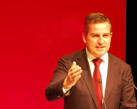 Sul Informação - António Eusébio reúne-se com a direção do NERA para analisar OE 2014