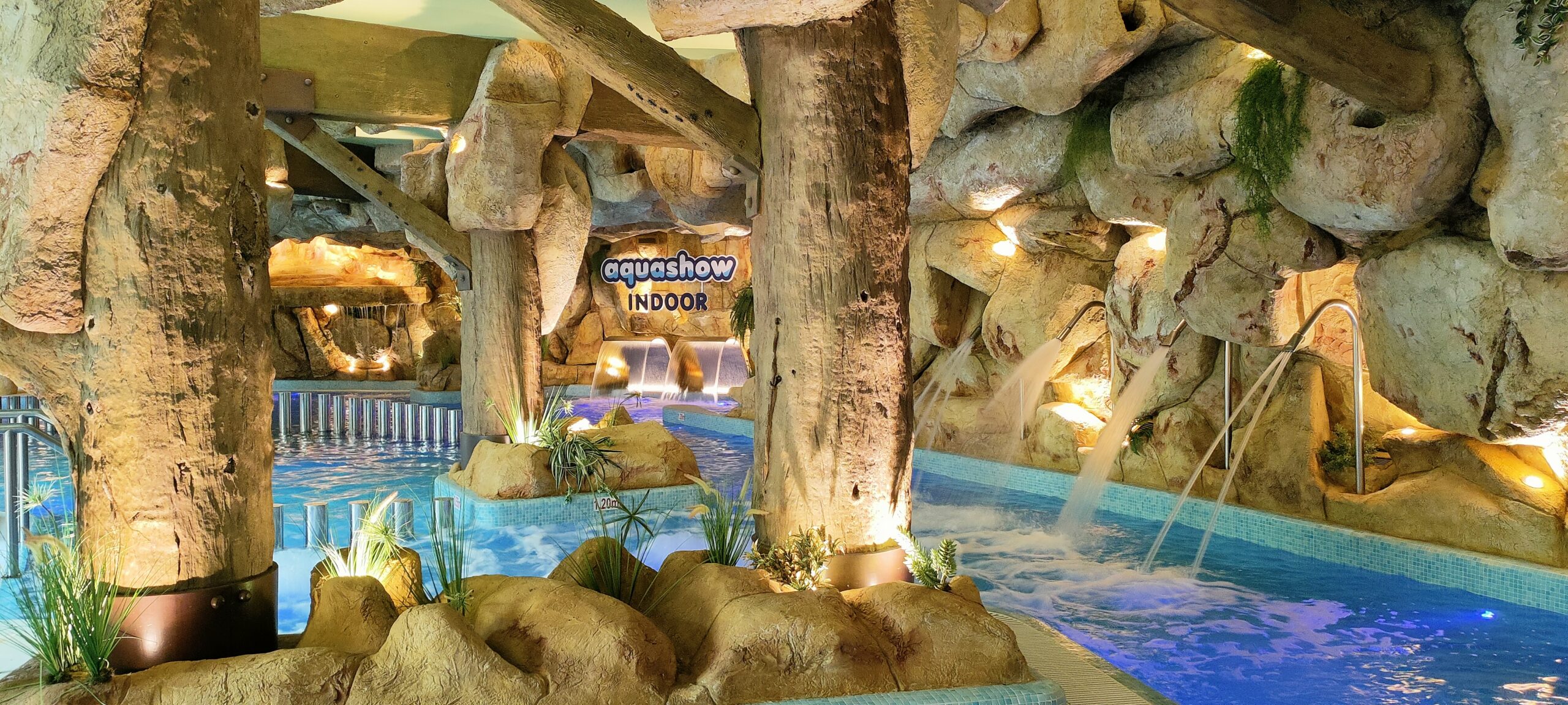 Sul Informação - Parque aquático coberto do Aquashow já tem data de abertura