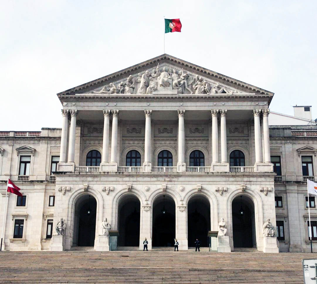Sul Informação - Deputados chumbam Orçamento de Estado para 2022