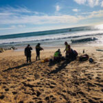 Sul Informação - Marítimo-turística com 14 pessoas a bordo vira-se frente à praia da Galé