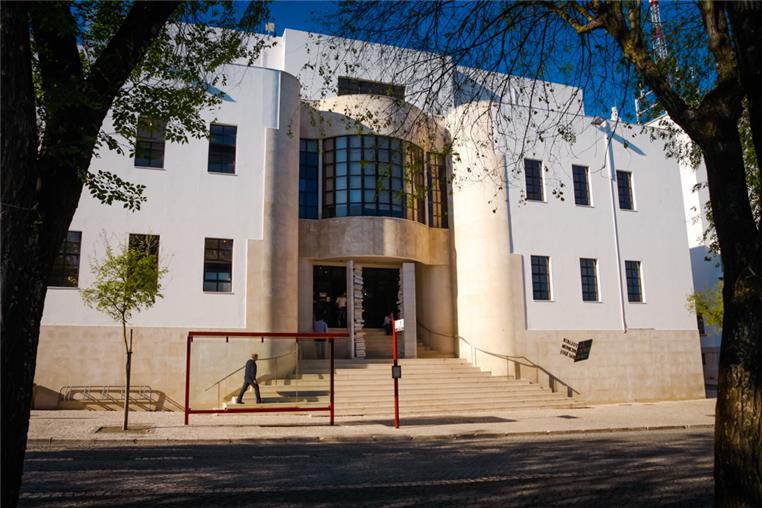 Sul Informação - Biblioteca Municipal de Beja assinala 150 anos da sua fundação