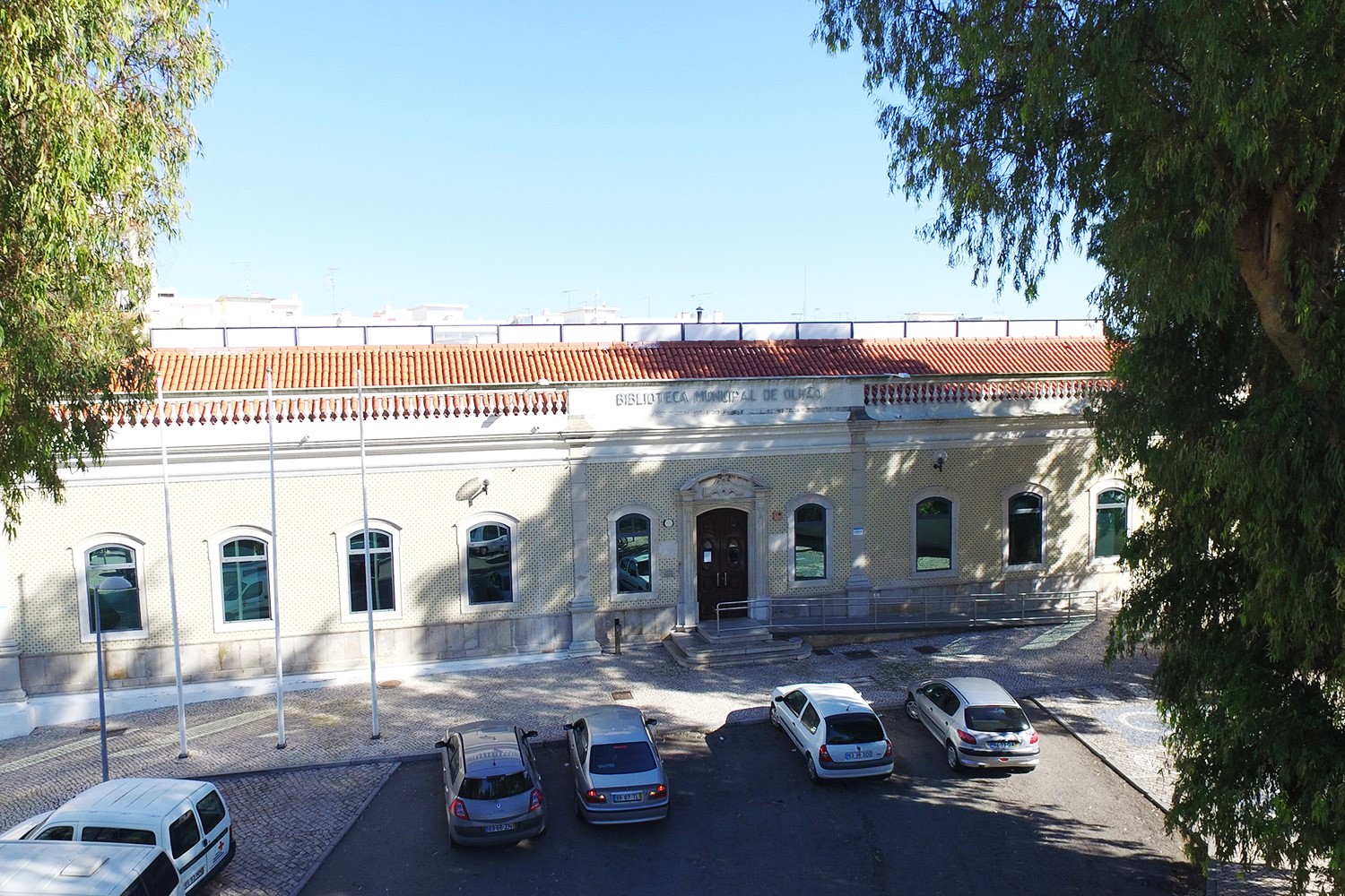 Sul Informação - Abril é mês de curso de livre de literatura em Olhão