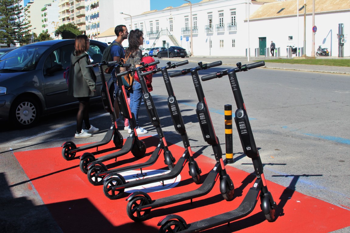 Sul Informação - Trotinetes elétricas põem Faro sobre rodas na mobilidade partilhada