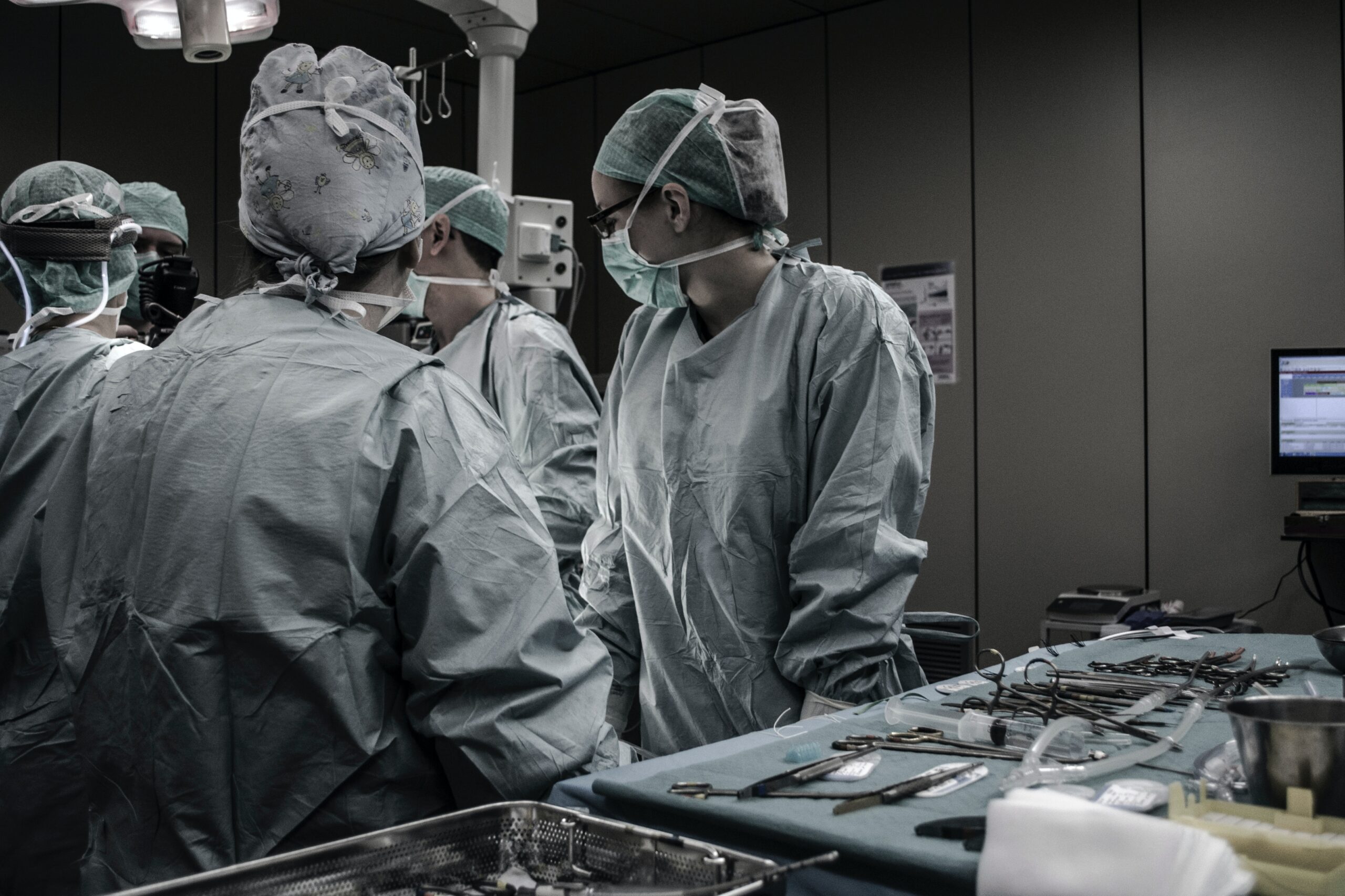 Sul Informação - Anualmente 4,3 milhões de doentes internados em hospitais europeus contraem infeções