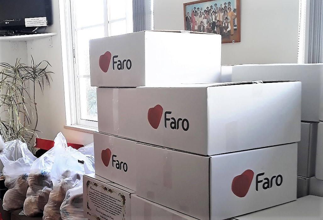 Sul Informação - Faro entregou cabazes a famílias carenciadas e não faltou o… bacalhau