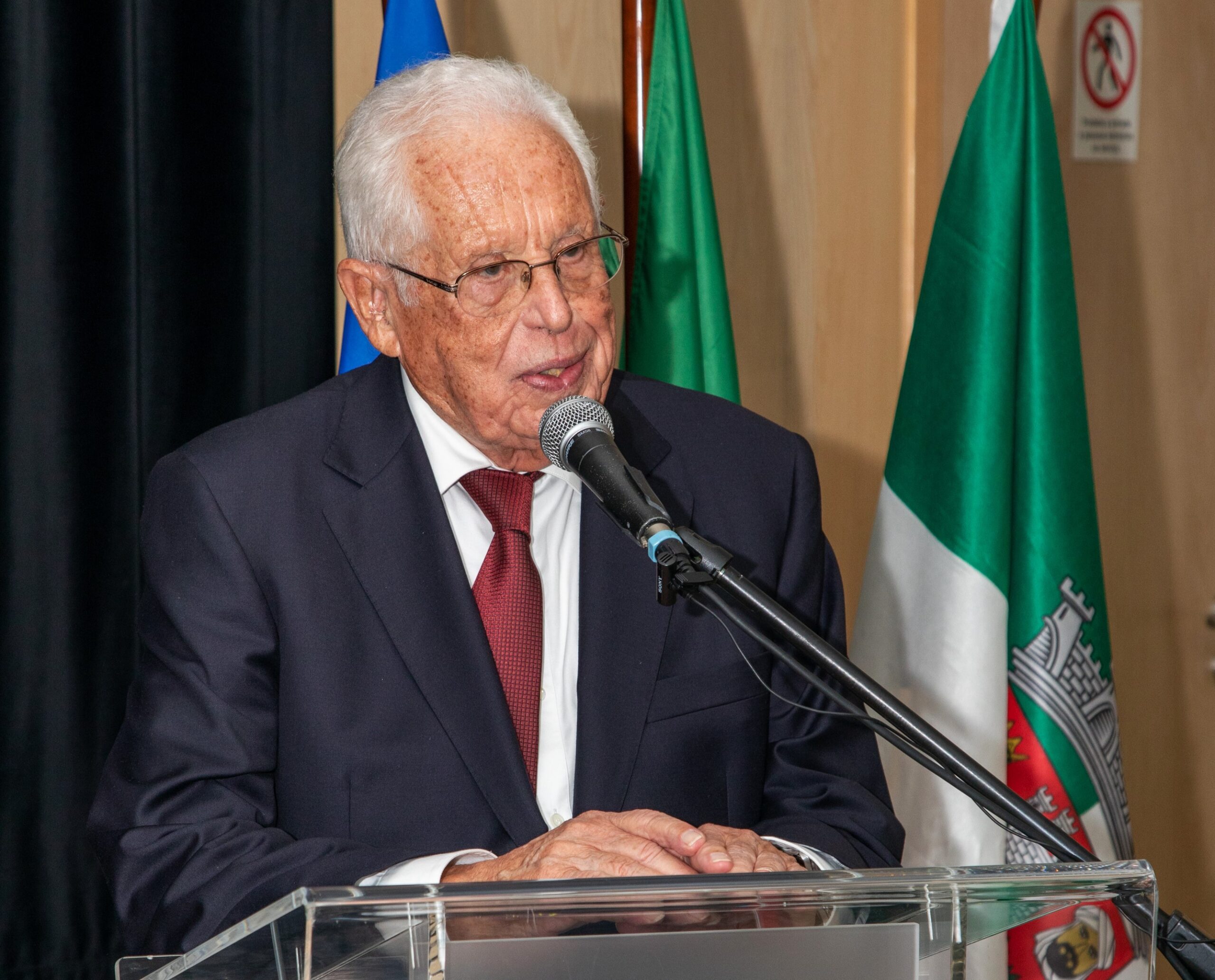 Sul Informação - Alcoutim celebra 25 de Abril com atribuição do nome de Carlos Brito à Biblioteca Municipal