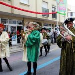 Sul Informação - Fotogaleria: «A Grande Geringonça» do Carnaval de Loulé já está na rua