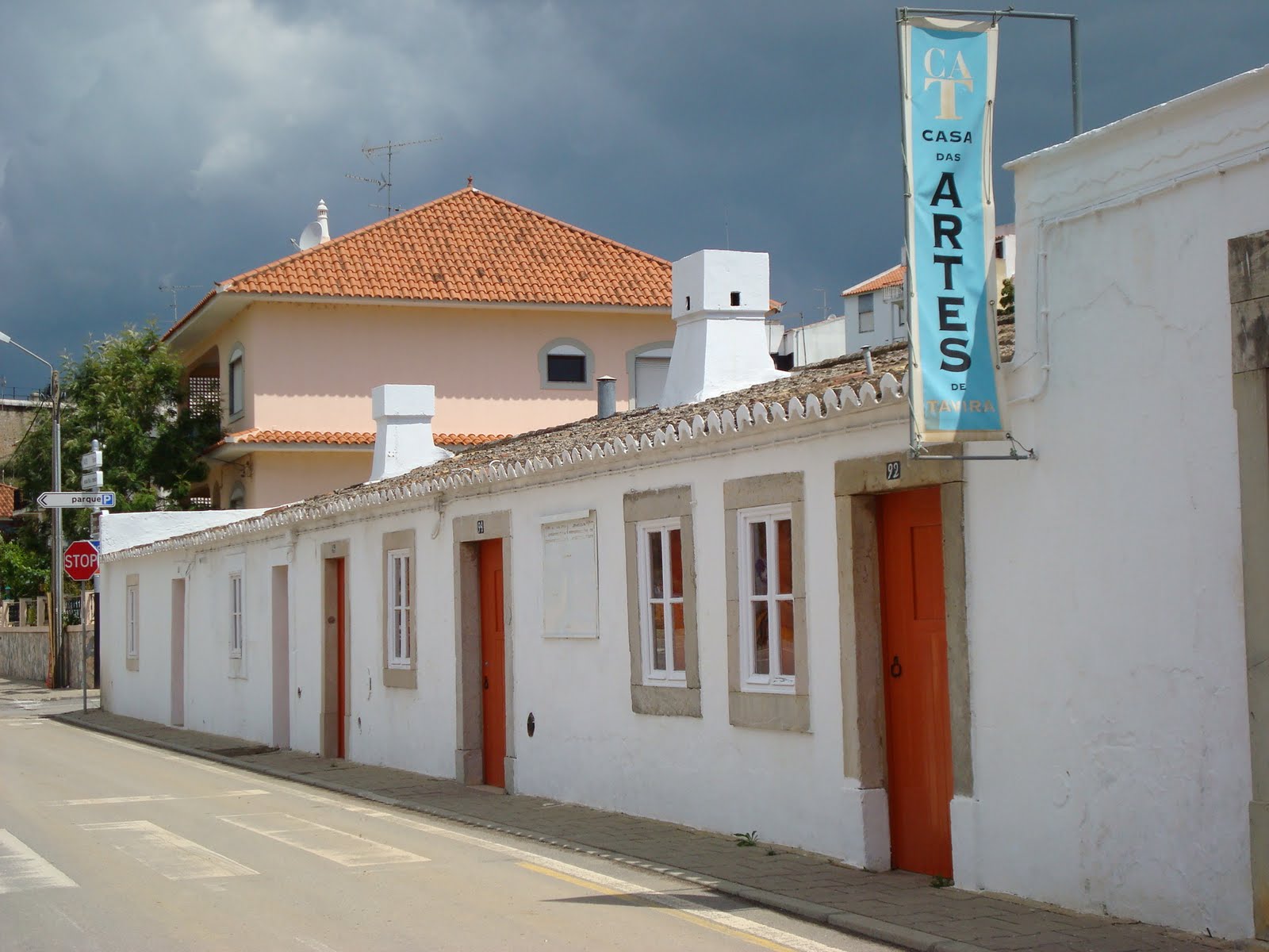 Sul Informação - Conversas e exposições marcam programação da Casa das Artes de Tavira