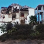 Sul Informação - Demolição de uma das últimas casas antigas da Praia da Rocha causa forte contestação