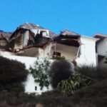 Sul Informação - Demolição de uma das últimas casas antigas da Praia da Rocha causa forte contestação