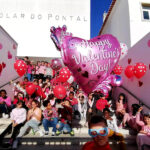 Sul Informação - Alunos do Centro Escolar do Pontal cantaram para os seus pais no Dia de S. Valentim