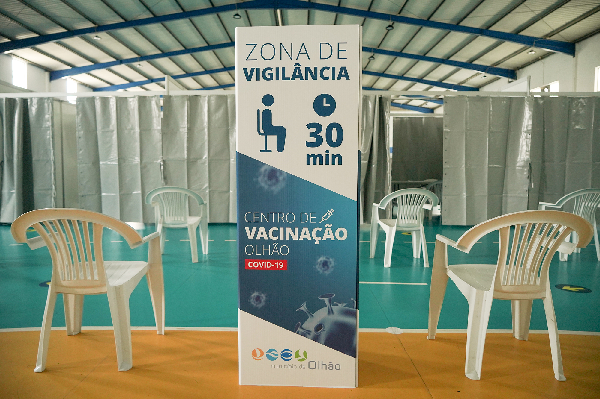 Sul Informação - Mais de 65% dos algarvios já têm pelo menos uma dose da vacina contra a Covid-19