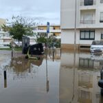 Sul Informação - Bastou meia hora de chuva para provocar o caos nas ruas de Faro