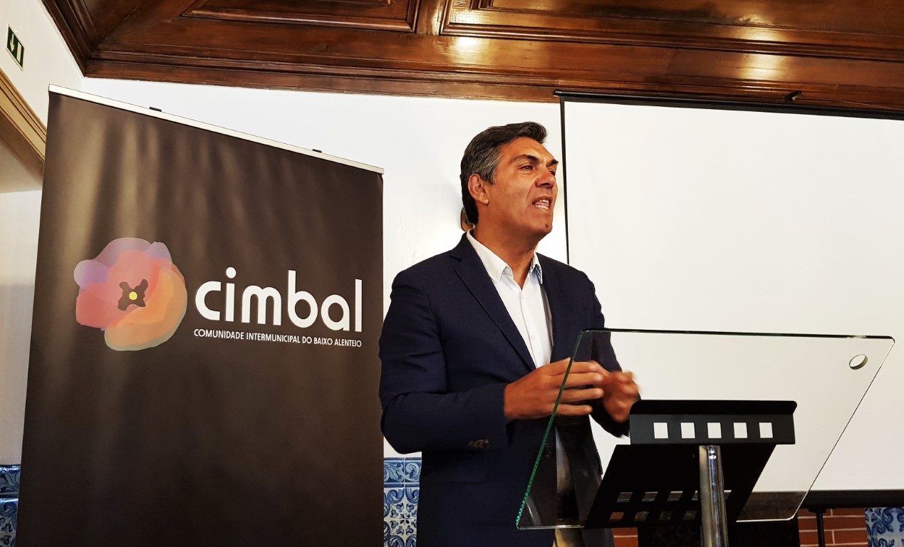 Sul Informação - CIMBAL foi palco do lançamento da pós-graduação “SIG no Setor Florestal”