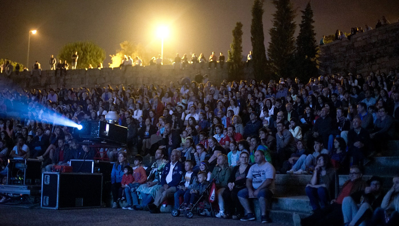 Sul Informação - Cineclubes celebram o seu dia e também há festa no Algarve
