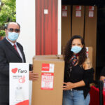 Sul Informação - Faro entrega 1000 dispensadores de gel aos comerciantes