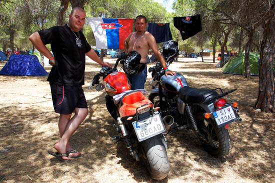 Sul Informação - Já aí está a invasão de motociclistas de toda a Europa na Concentração de Faro