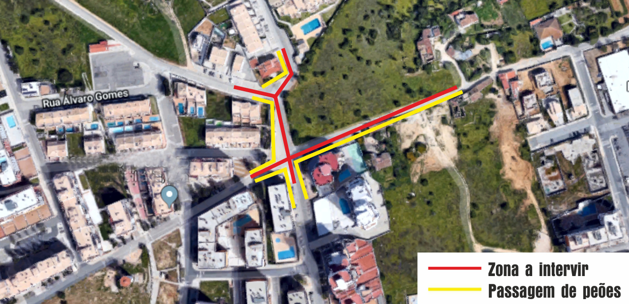 Sul Informação - Obras levam a corte de trânsito em avenida de Armação de Pêra