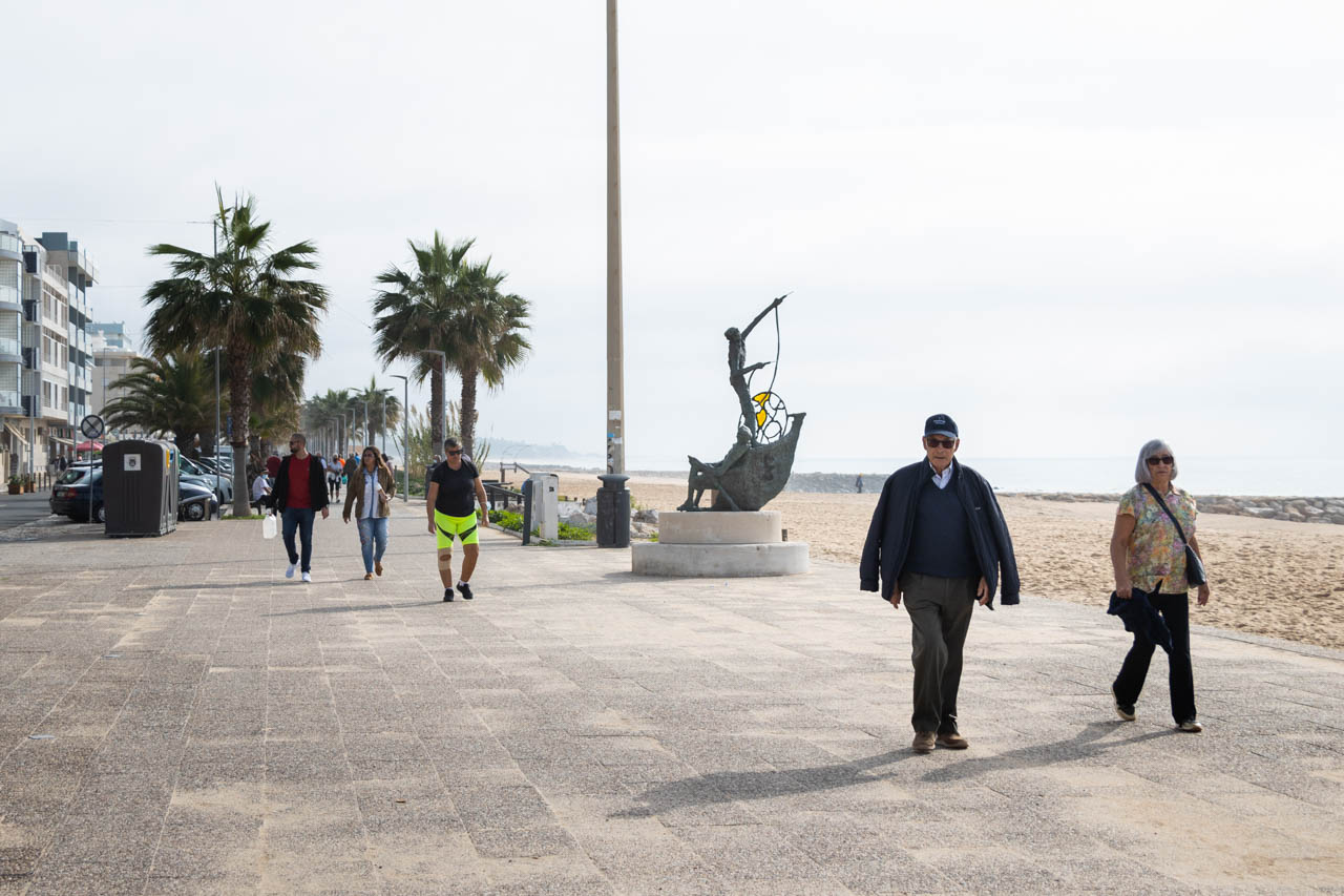 Sul Informação - Máscara na rua deixa hoje de ser obrigatória, mas é recomendada em algumas situações