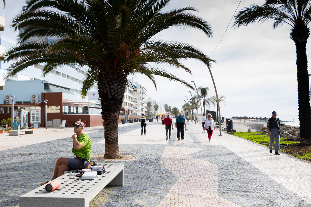 Sul Informação - R(t) com forte descida no Algarve, Alentejo tem o menor do país