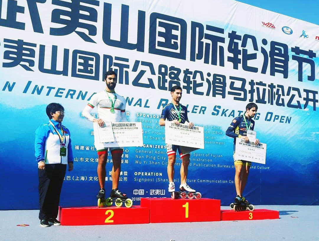 Sul Informação - Patinador do GD Lagoa conquista Medalha de Prata em maratona na China