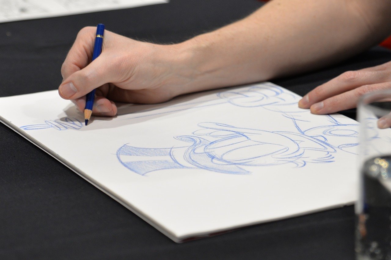 Sul Informação - Escola de Artes de Lagoa vai ter oficinas de BD e ilustração