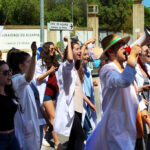 Sul Informação - Fotogaleria: Desfile académico saiu à rua em Faro com muita animação