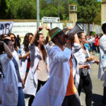 Sul Informação - Fotogaleria: Desfile académico saiu à rua em Faro com muita animação