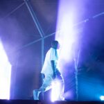 Sul Informação - Dino d’ Santiago deu um “mergulho” na multidão em Tavira [fotogaleria]