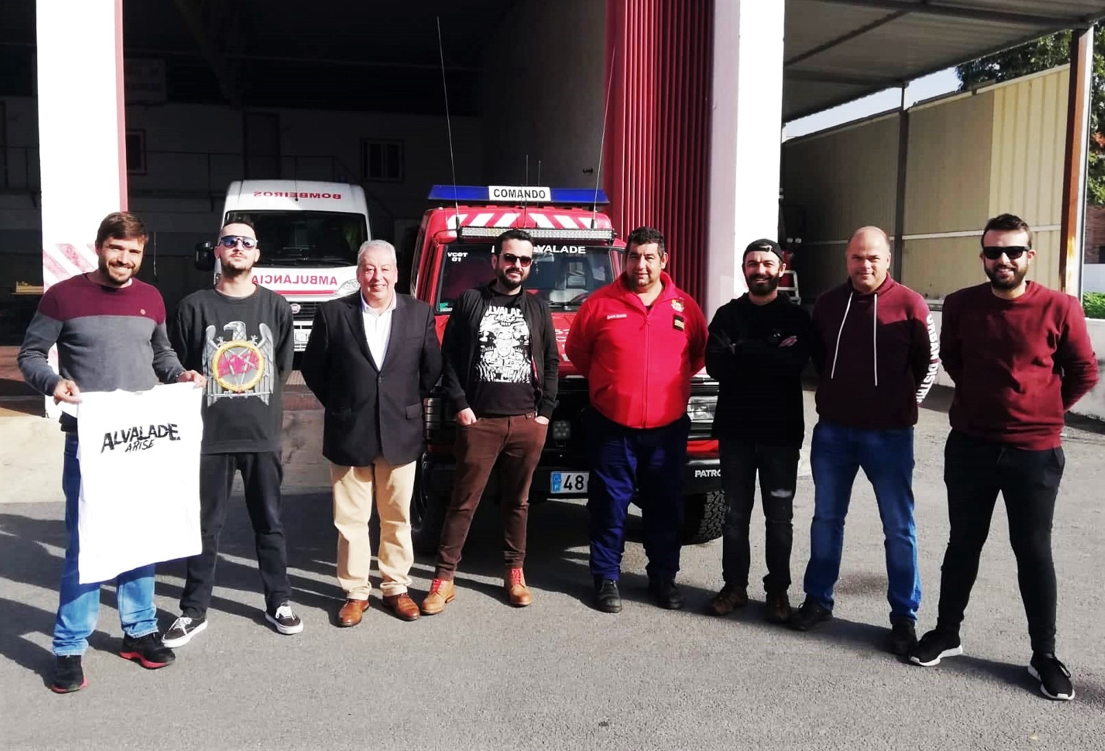 Sul Informação - Festival de heavy metal doa 300 euros aos Bombeiros de Alvalade